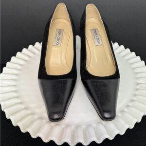 Jimmy Choo Size 38 (8) - Black Suede Leather Kitten Heel
